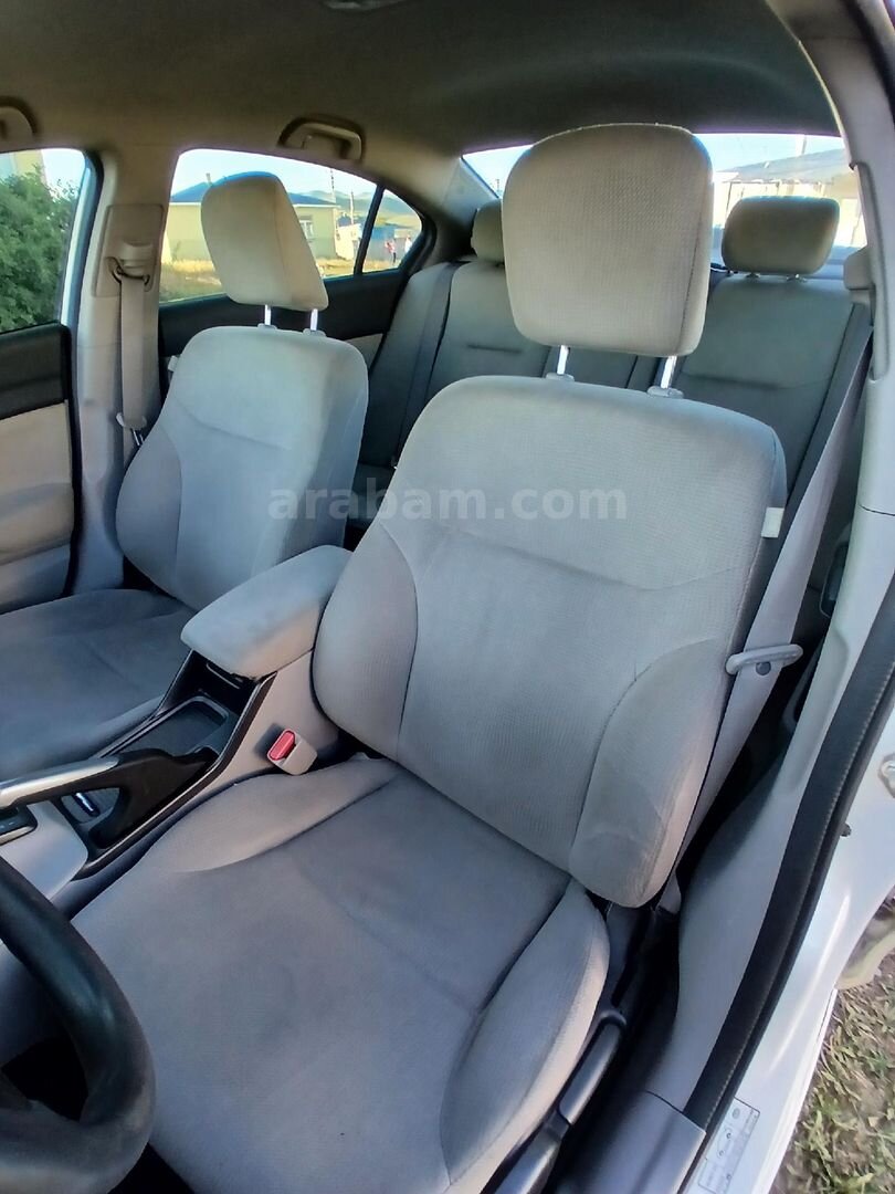 Sahibinden Honda Civic 1.6i VTEC Dream 2016 Model Erzurum 74.000 km Beyaz 1