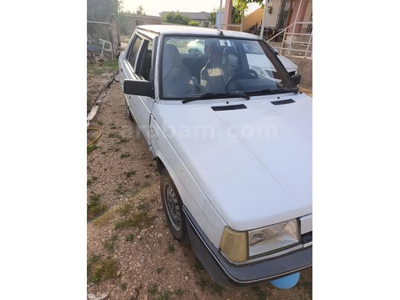 Sahibinden Renault R 9 1.4 Broadway 1995 Model