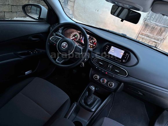 Sahibinden Fiat Egea 1.3 Multijet Easy 2024 Model 