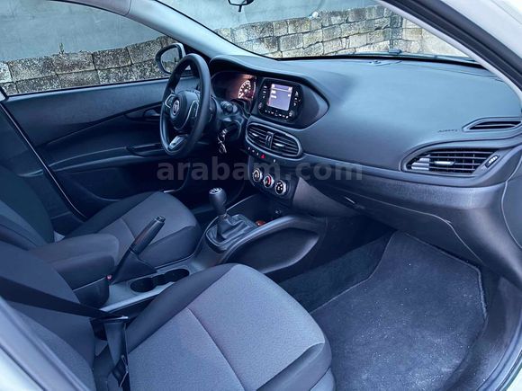 Sahibinden Fiat Egea 1.3 Multijet Easy 2024 Model 
