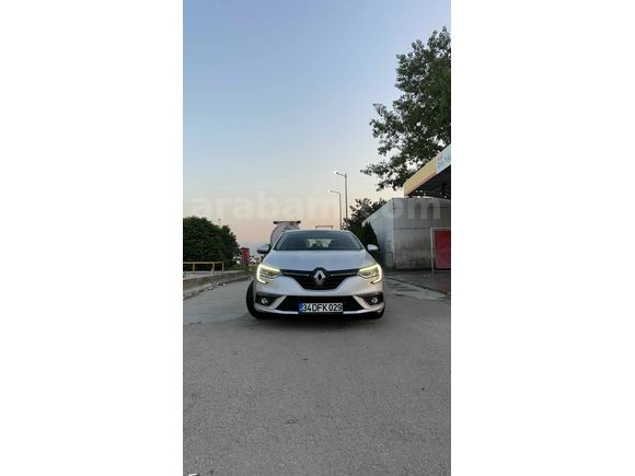 Sahibinden Renault Megane 1.5 Blue DCI Touch 2020 Model 