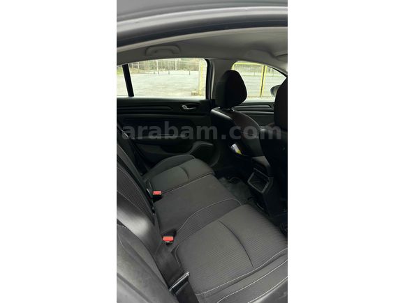 Sahibinden Renault Megane 1.5 Blue DCI Touch 2020 Model 