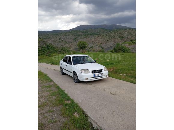Sahibinden Hyundai Accent 1.5 CRDi Admire 2005 Model
