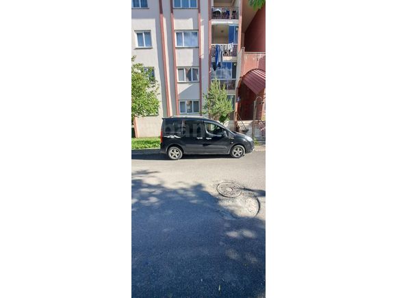 Sahibinden Peugeot Partner 1.6 HDI Comfort 2011 Model