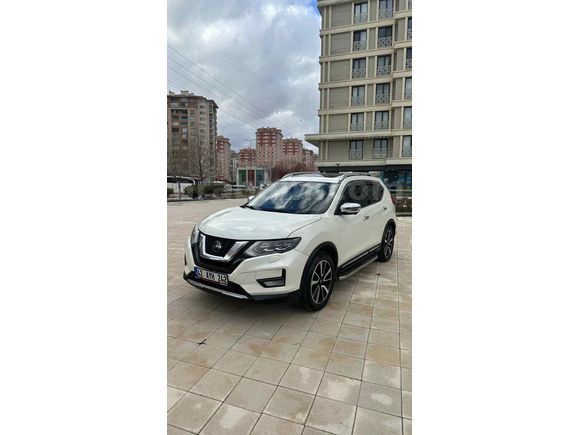 Sahibinden Nissan X-Trail 1.3 DIG-T Platinium 2020 Model 