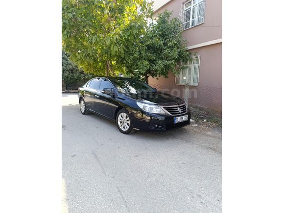 Sahibinden Renault Latitude 1.5 dCi Executive 2011 Model