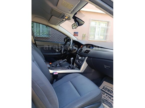 Sahibinden Renault Latitude 1.5 dCi Executive 2011 Model