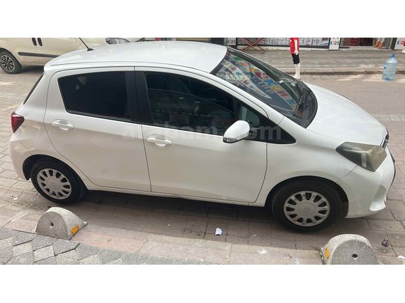 Sahibinden Toyota Yaris 1.0 Life 2015 Model 