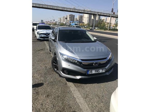 Sahibinden Honda Civic 1.6i VTEC Elegance 2020 Model 