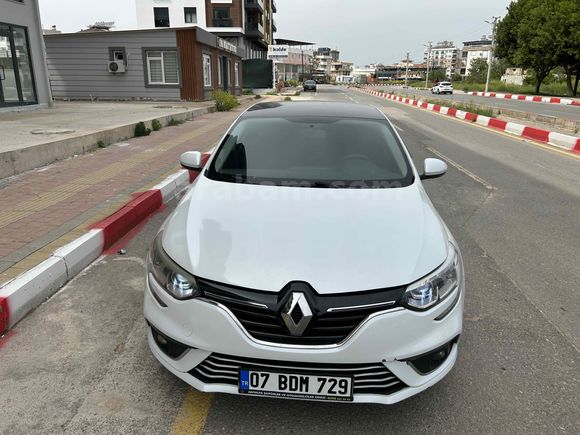 Sahibinden Renault Megane 1.6 Joy 2018 Model 