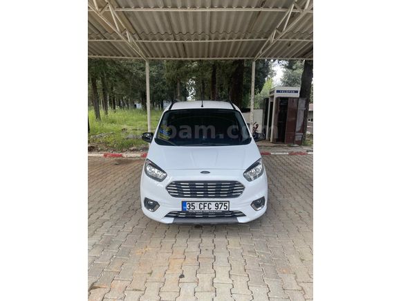Sahibinden Ford Tourneo Courier 1.5 TDCi Titanium Plus 2023 Model 