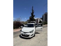 Sahibinden Hyundai i20 1.4 CRDi Jump 2013 Model 