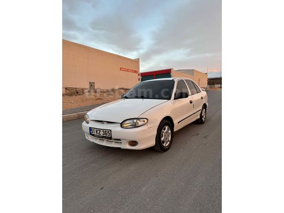 Sahibinden Hyundai Accent 1.3 LS 1998 Model 