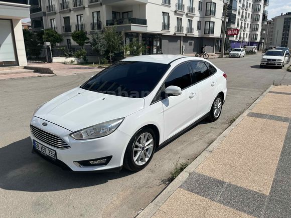 Sahibinden ford focus hatasiz boyasiz degisensiz 