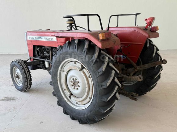 Galeriden Massey Ferguson 240 S Kütahya