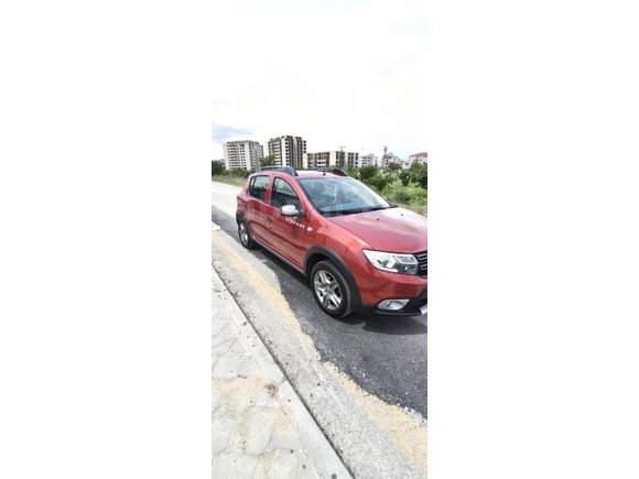 Temiz düşük km otomatik Dacia Sandero 1.5 dCi Stepway 2017 Model