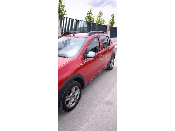 Temiz düşük km otomatik Dacia Sandero 1.5 dCi Stepway 2017 Model