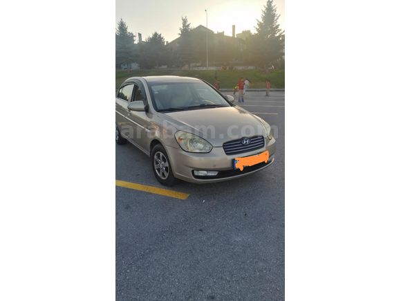 Sahibinden Hyundai Accent Era 1.4 Team 2009 Model  248000 km Bej