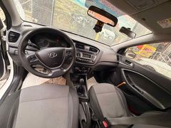Sahibinden Hyundai i20 1.2 MPI Jump 2017 Model  238.000 km Beyaz