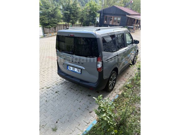 Sahibinden Ford Tourneo Courier 1.5 EcoBlue Titanium 2025 Model 