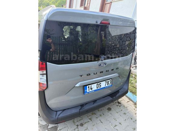Sahibinden Ford Tourneo Courier 1.5 EcoBlue Titanium 2025 Model 