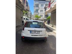Sahibinden Ford Fiesta 1.4 TDCi Comfort 2008 Model 