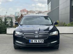 Sahibinden Skoda SuperB 1.5 TSI Prestige 2023 Model 