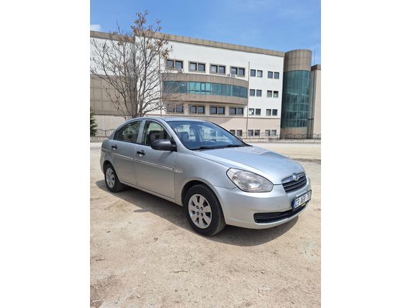 Sahibinden Hyundai Accent Era 1.4 Team 2011 Model