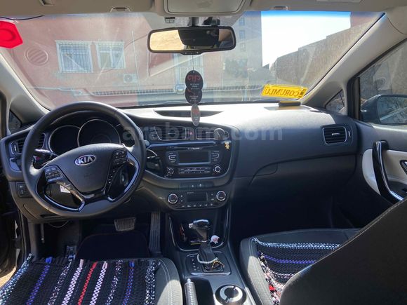 Sahibinden Kia Ceed 1.6 CRDi Concept 2012 Model 