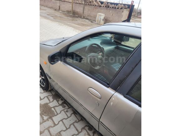 Sahibinden Fiat Palio 1.2 HL 2002 Model