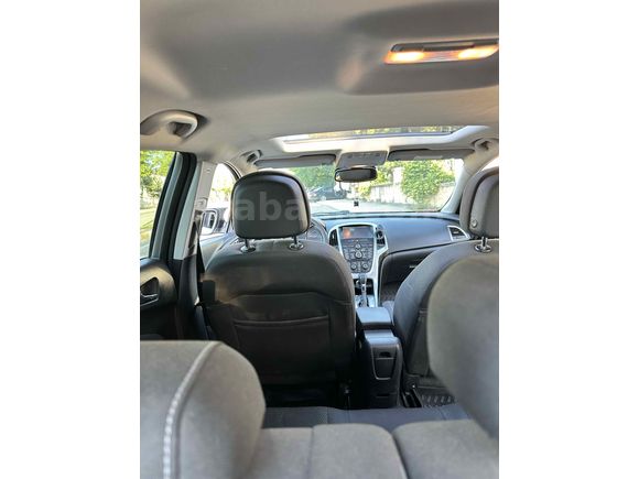Sahibinden Sunrooflu Opel Astra 1.4 T Cosmo 2013 Model 