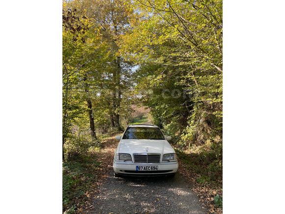 Sahibinden Mercedes - Benz C 180 Classic 1994 Model  322.200 km Beyaz