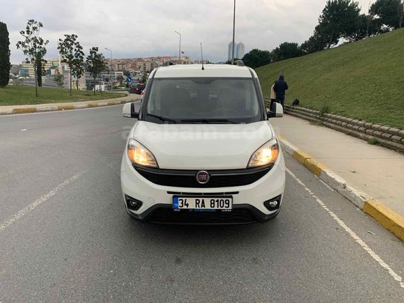 Sahibinden Fiat Doblo Combi 1.6 Multijet Premio Plus 2016 Model  280.000 km Beyaz