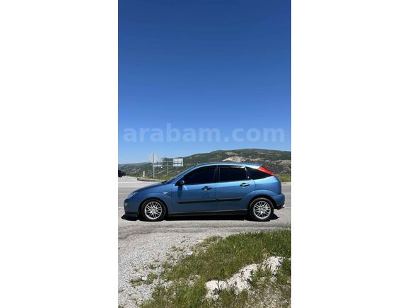 Sahibinden Ford Focus 1.6 Ghia 2000 Model 