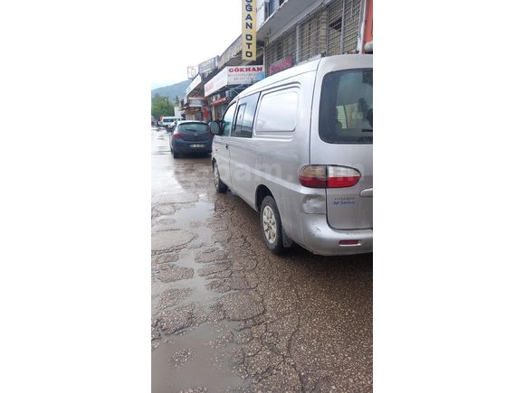 Sahibinden Hyundai Starex 2.5 TD 2006 Model