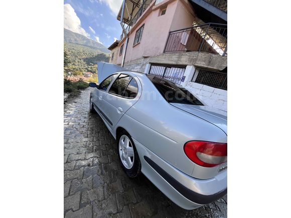 Sahibinden Renault Megane 1.8 Dynamique 2002 Model 