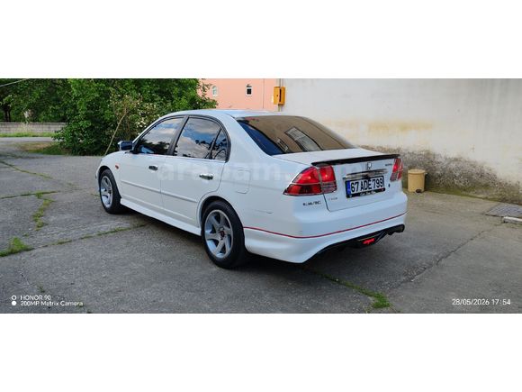 Sahibinden Honda Civic 1.6i VTEC ES 2001 Model  256800 km Beyaz