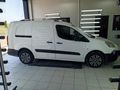 Sahibinden Peugeot Partner 1.6 HDI Comfort Pack 2015 Model  208.000 km Beyaz