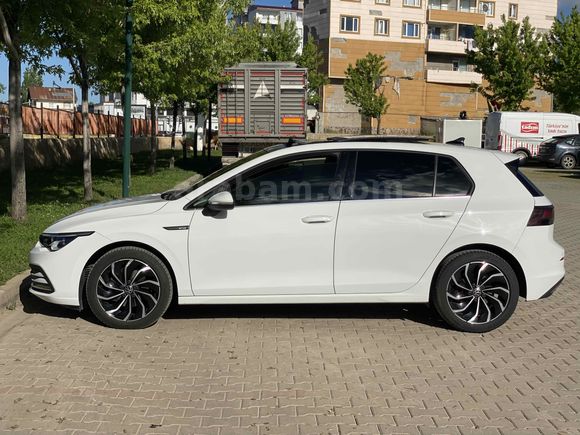 Sahibinden Volkswagen Golf 1.5 eTSI Style 2023 Model 