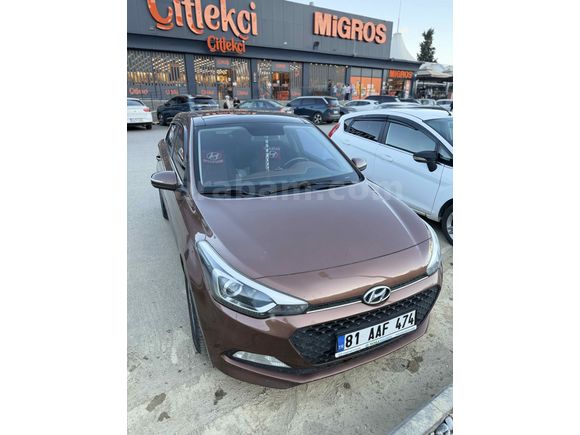 ilk Sahibinden Hyundai i20 1.2 MPI Style 2018