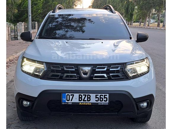 Sahibinden Dacia Duster 1.3 Tce Comfort 2022 Model  60.000 km Beyaz