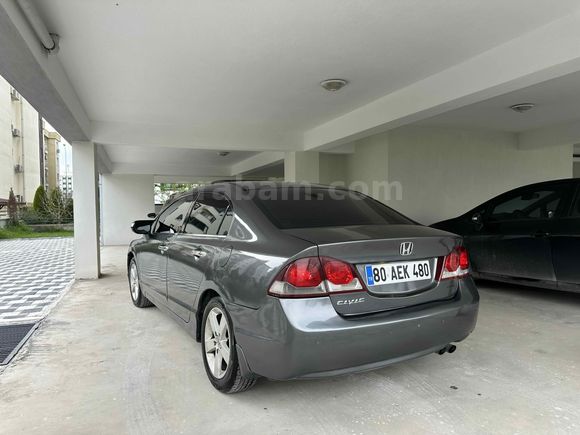 Sahibinden Honda Civic 1.6i VTEC Elegance 2011 Model 