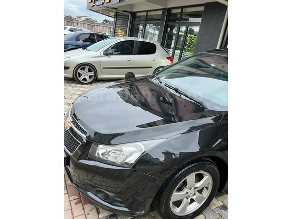 Galeriden Chevrolet Cruze 1.6 LT Plus 2011 Model Bursa