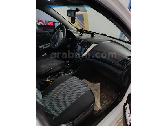 Sahibinden Hyundai Accent Blue 1.4 CVVT Mode 2016 Model