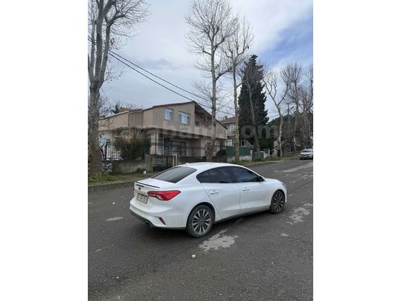 Sahibinden Ford Focus 1.0 EcoBoost Titanium X 2023 Model 