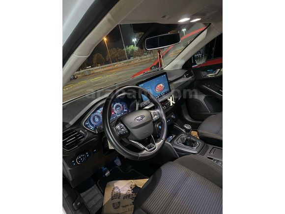 Sahibinden Ford Focus 1.0 EcoBoost Titanium X 2023 Model 