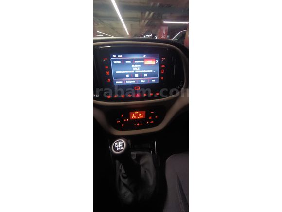 Sahibinden Fiat Doblo Combi 1.6 Multijet Premio Plus 2022 Model