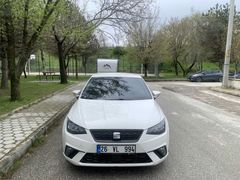 Sahibinden Seat Ibiza 1.0 EcoTSI Style 2023 Model  40.xxx km Beyaz