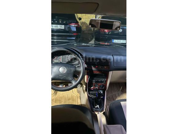 Sahibinden Volkswagen Golf 1.6 Trendline 2000 Model 