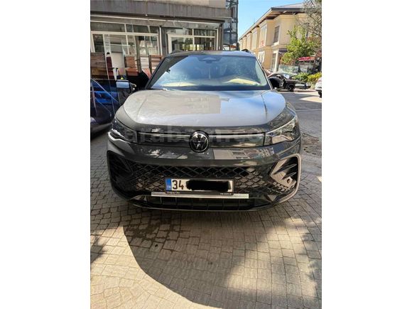 Sahibinden Volkswagen Tiguan 1.5 TSI R-Line 2024 Model 